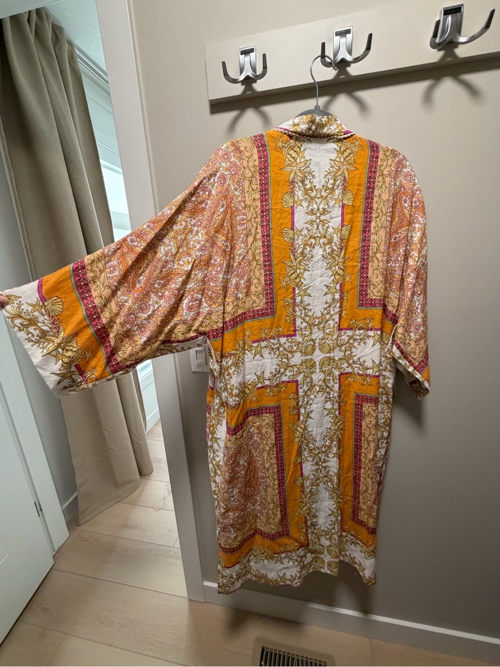 Maje Printed Kimono Robe - Picture 8 of 9